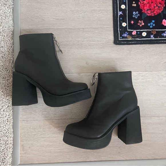 Dollskill Franky boots - Picture 2 of 4